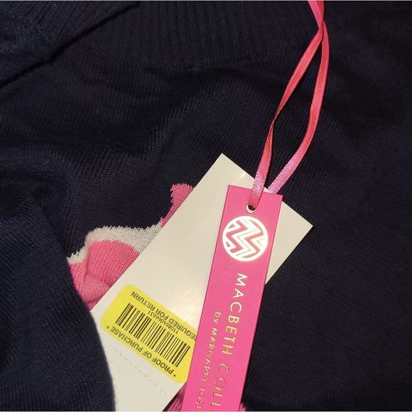 MACBETH COLLECTION FLIRTY SWEATER - Picture 7 of 8